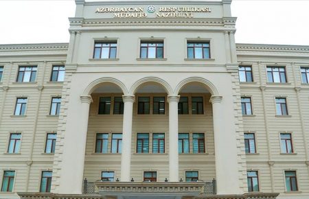 Азербайджан повідомив про обстріл його позицій біля Шуші