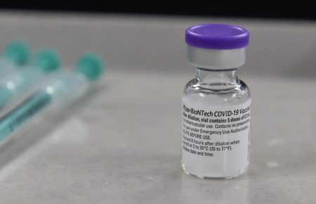 Комерційна вакцина проти COVID-19 може з’явитися восени — Скалецька