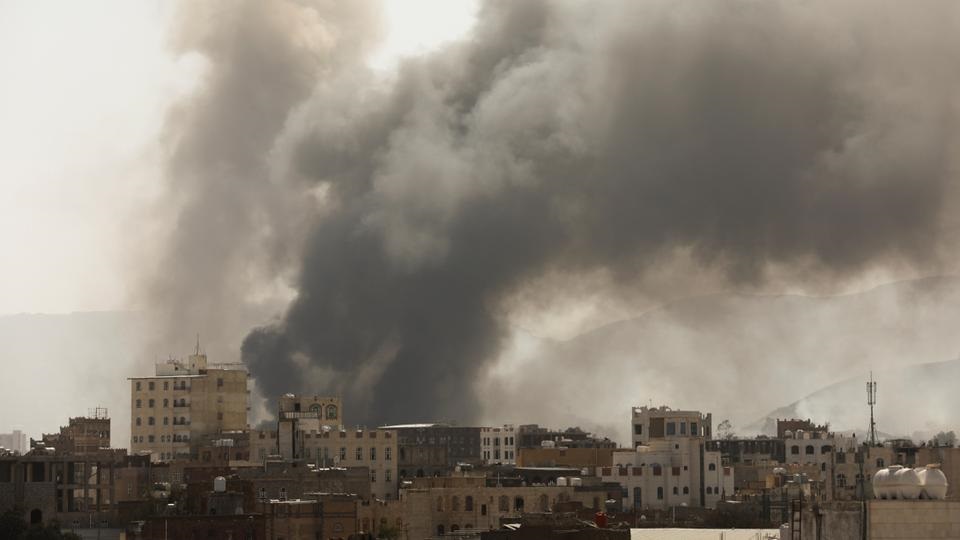 Авіаудар хуситів по військовій базі в Ємені: щонайменше 30 вбитих та 60 поранених