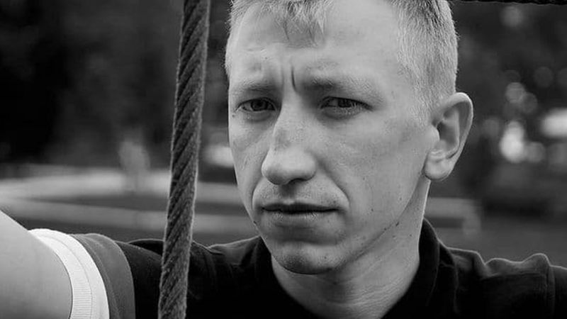 «Завжди здавалось, що не ризикне КҐБ в Україні щось робити»: білоруського активіста Шишова знайшли повішеним у столичному парку