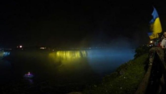 Ніагарський водоспад у Канаді підсвітять синьо-жовтим до Дня Незалежності України