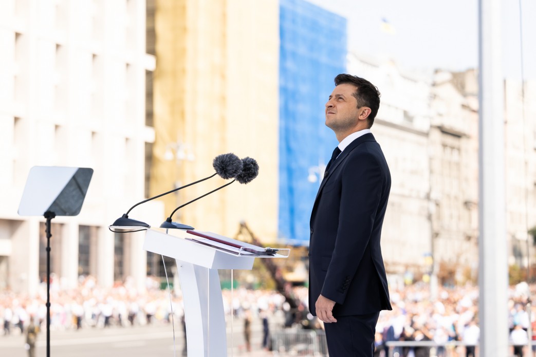 Зеленський вніс до Ради законопроєкт, за яким День української державності має бути вихідним
