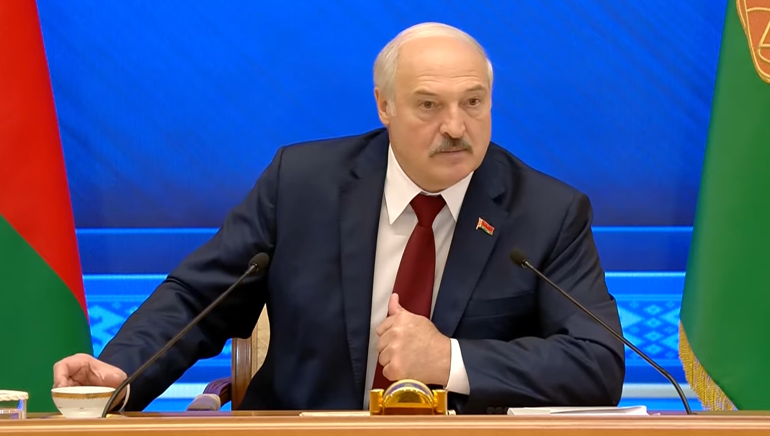 Лукашенко визнав, що білоруські війська «могли допомагати» мігрантам потрапити в ЄС