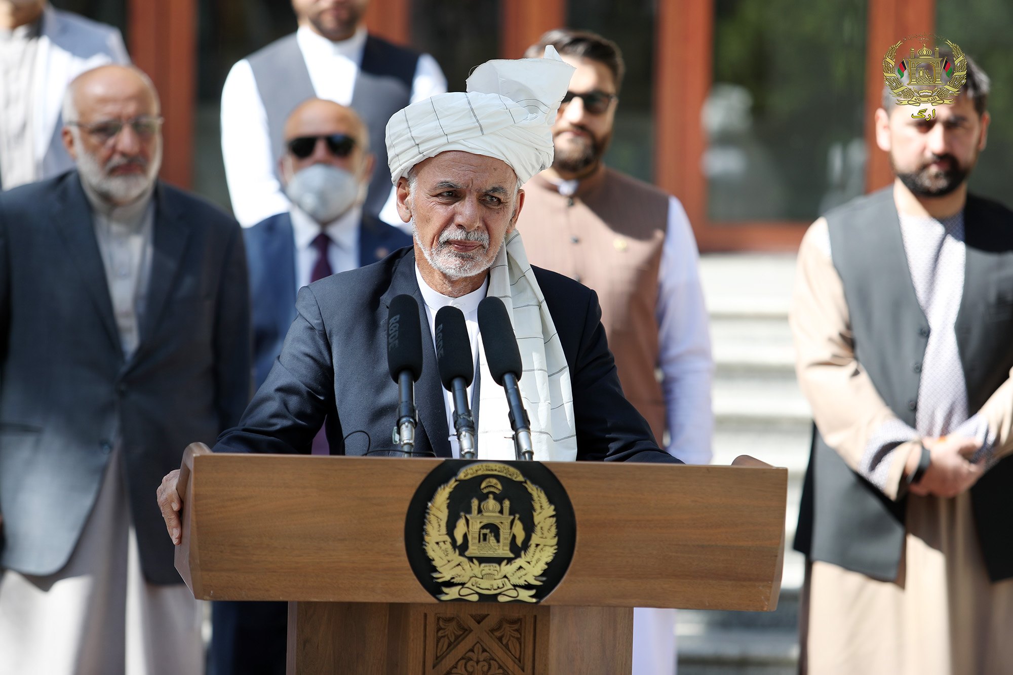 Президент Афганістану Гані пояснив, чому виїхав з країни
