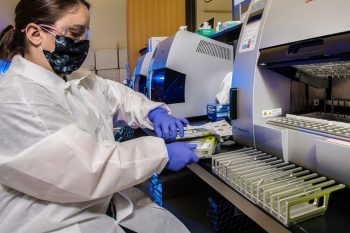 Лише 6% інфікованих гепатитом знають про свій діагноз — Олена Бідованець Лише 6% інфікованих гепатитом знають про свій діагноз — Олена Бідованець
