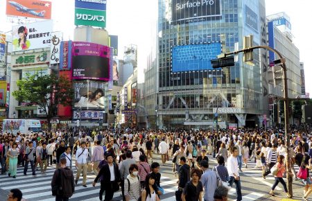 COVID-19 в Японии сильно повлиял на количество суицидов — посол Корсунский
