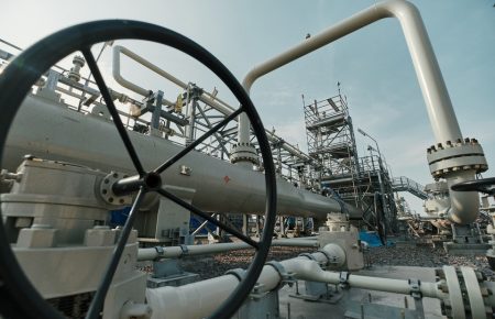 Пусконалагоджувальні роботи на першій нитці газопроводу «Північний потік-2» майже завершені — Газпром