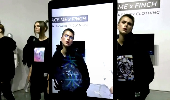 Український бренд у колаборації з IT-компанією створили одяг із доповненою 3D-реальністю (ВІДЕО)