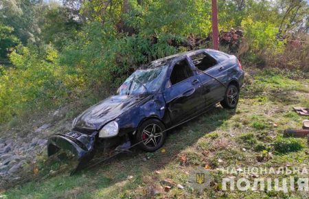 На Полтавщині потонув автомобіль: троє загинули, один чоловік встигнув вистрибнути з салону
