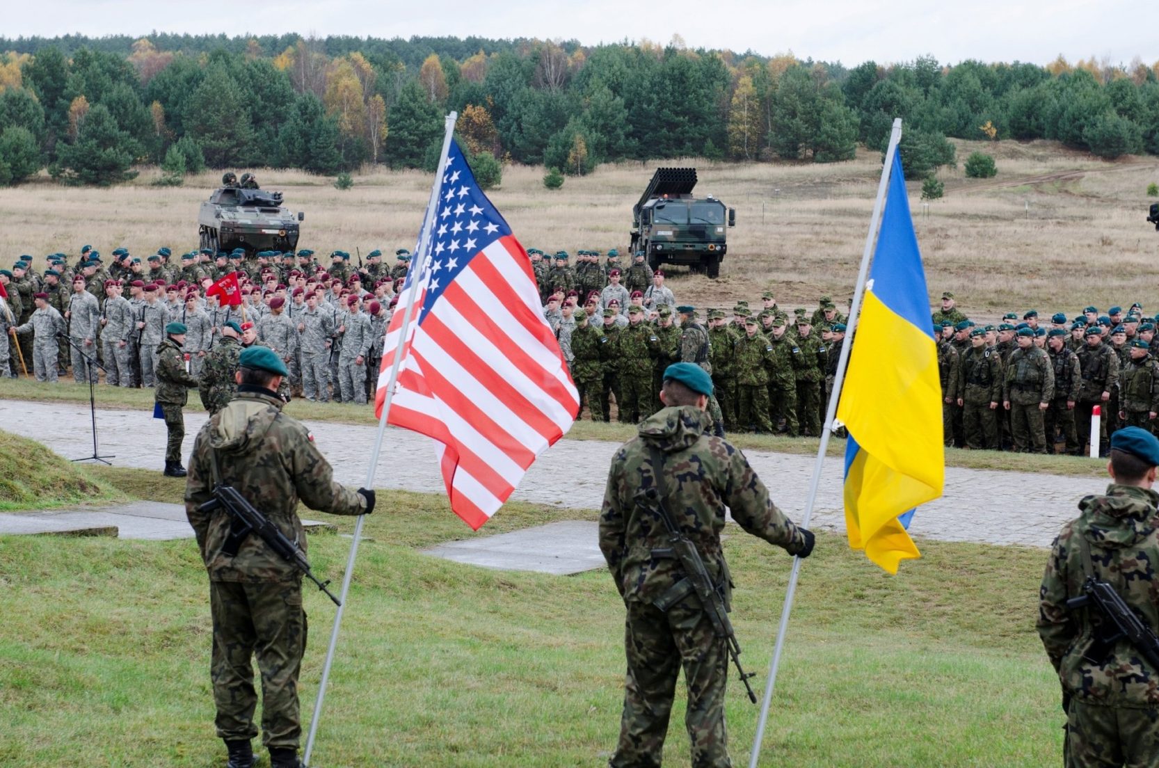 Конгрес США обговорює збільшення військової допомоги Україні
