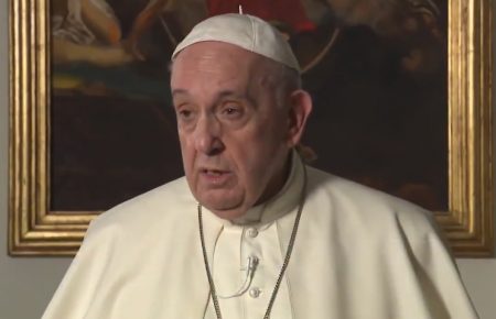 Папа Франциск спростував інформацію про свою відставку