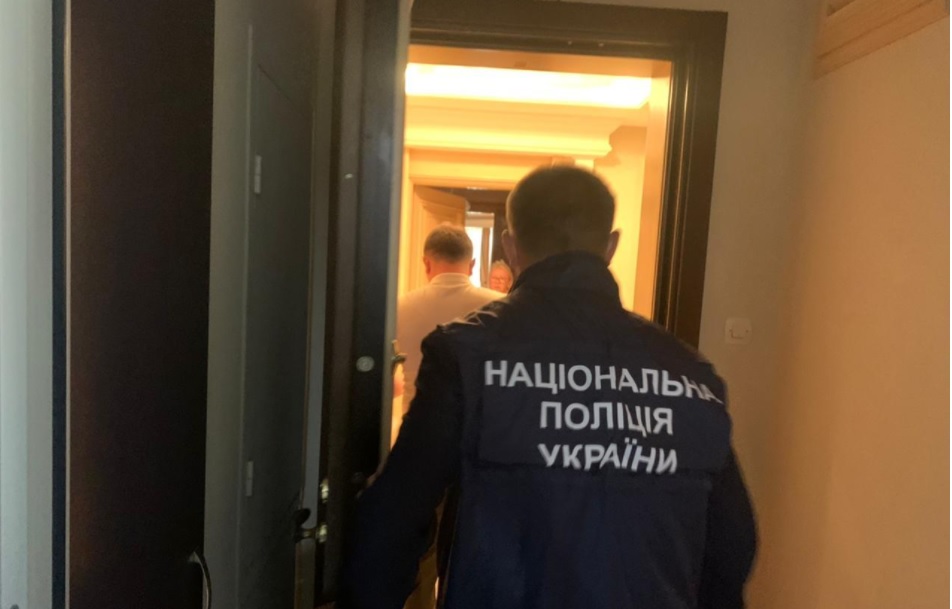 У Києві поліція затримала ексдиректора будкомпанії за привласнення 2 млн грн вкладників