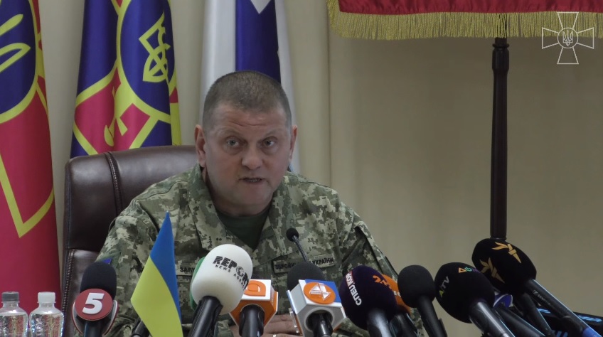 Головнокомандувач ЗСУ заявив про 37 тисяч російських військових на окупованому Донбасі