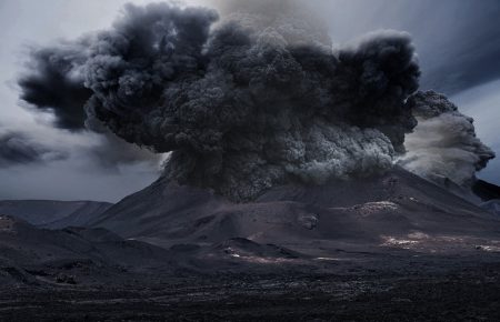 На Канарах посилилось виверження вулкана – закрили аеропорт