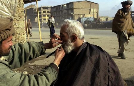 В одній з провінцій Афганістану «Талібан» заборонив чоловікам голити бороди