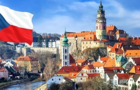 «Будет жестко противодействовать российскому влиянию и агрессии» — аналитик о новом чешском правительстве