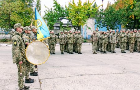 Усі учасники першого на Луганщині військового параду 14 жовтня — вакциновані — Гайдай