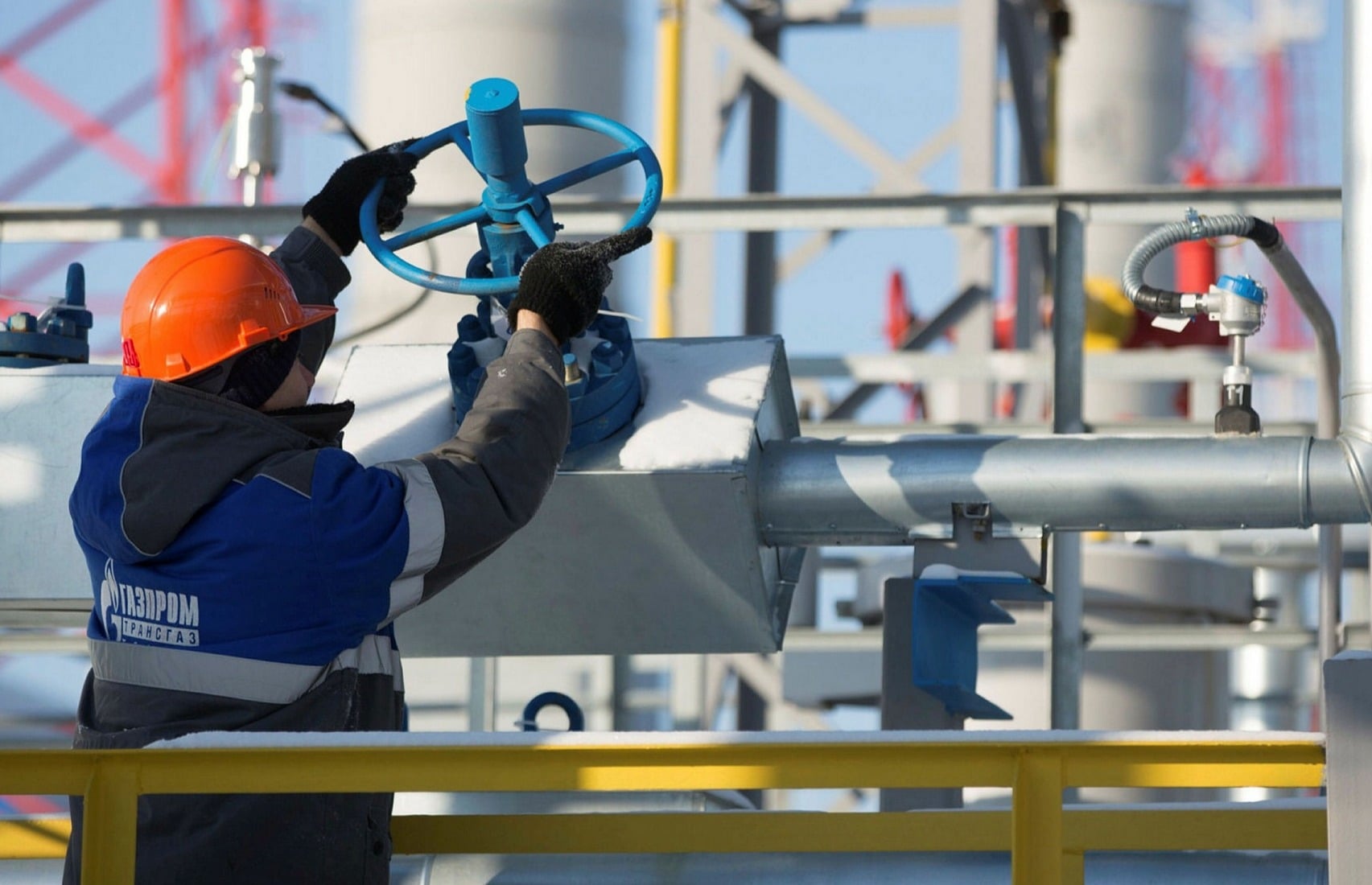 «Газпром» повернувся до контрактних обсягів транзиту газу через Україну