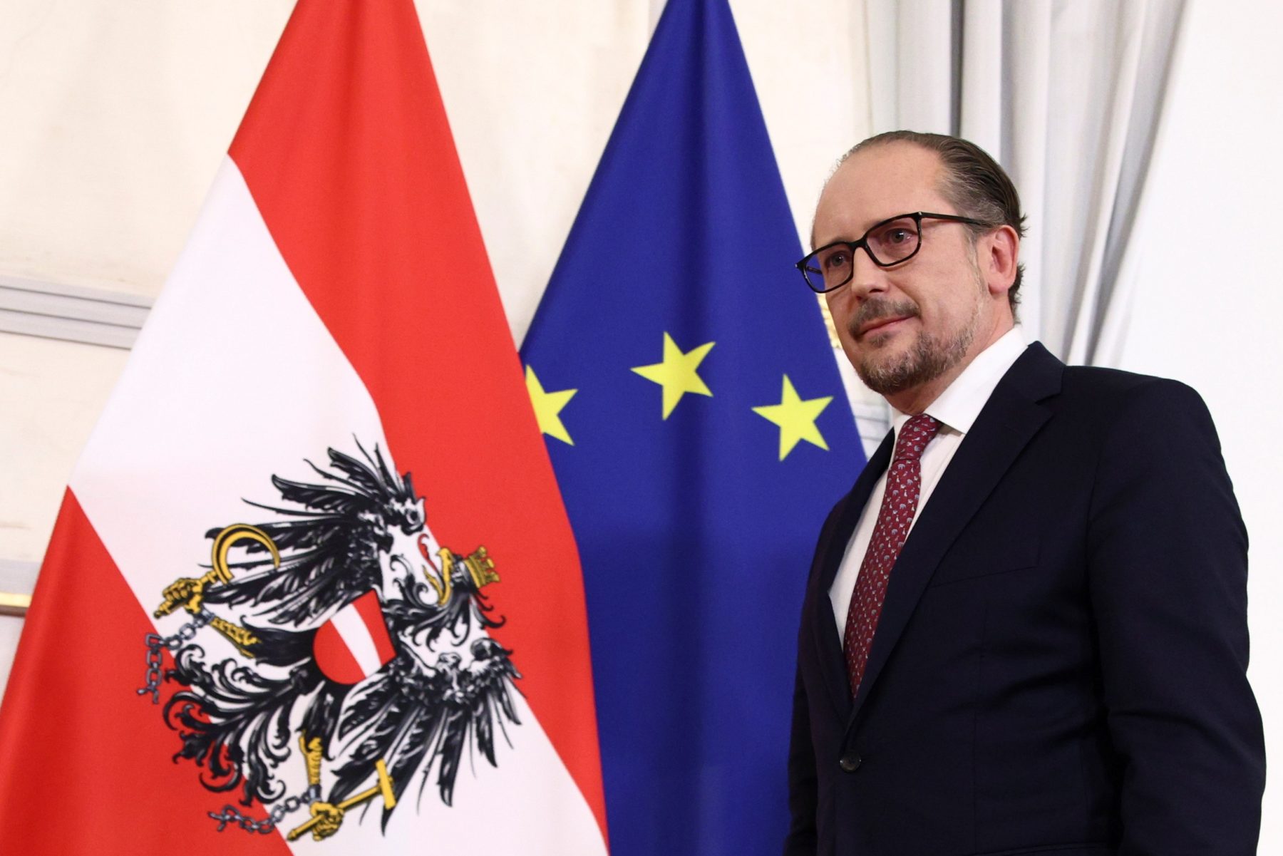 От смены канцлера и главы МИД Австрии не следует ожидать тектонических изменений в отношениях с Украиной — Савинок