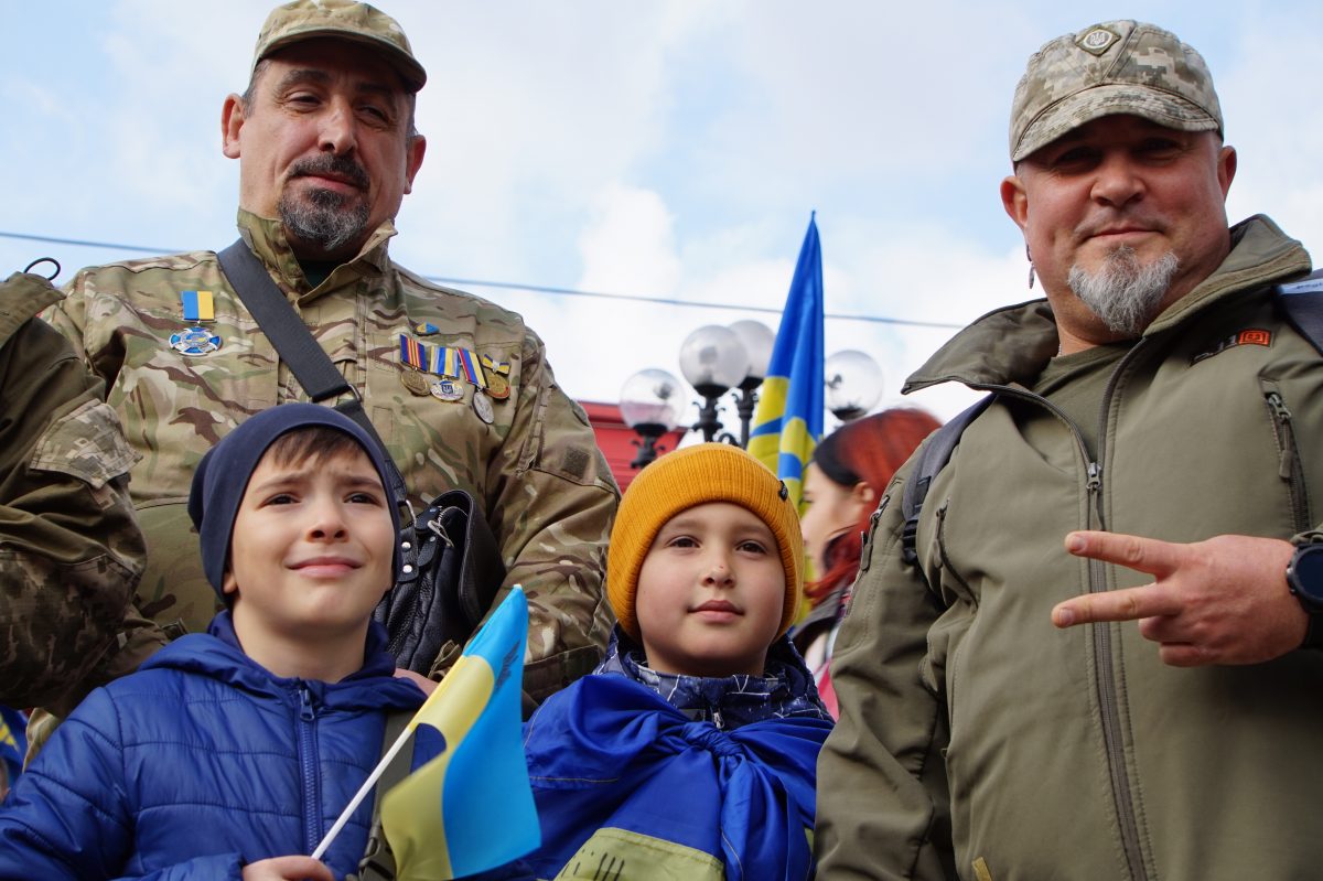 День захисників та захисниць України: фоторепортаж з маршу у Києві