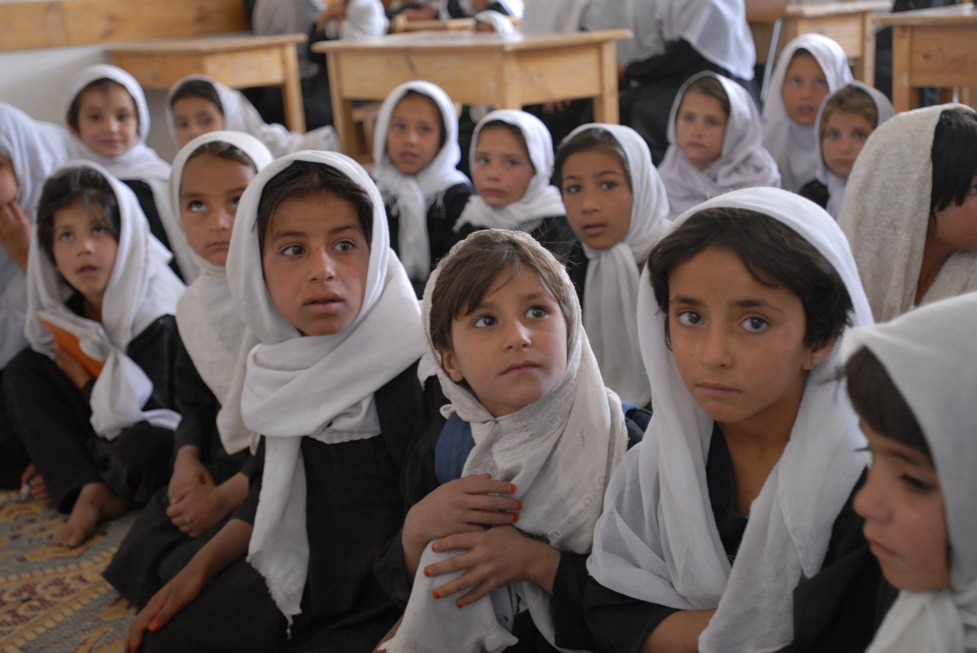 Таліби обіцяють «незабаром» дозволити дівчаткам в Афганістані відвідувати школи