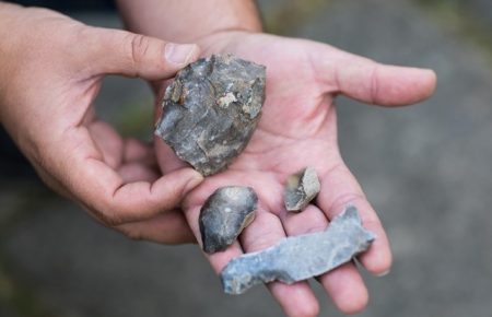 Археологи обнаружили под Киевом три стоянки древних людей возрастом около 10 тысяч лет