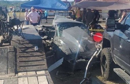 У Техасі гоночний автомобіль врізався у машини глядачів: загинули 2 дітей, ще 8 людей постраждали