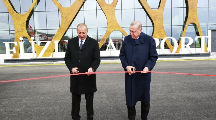 Президенты Азербайджана и Турции открыли аэропорт в Нагорном Карабахе