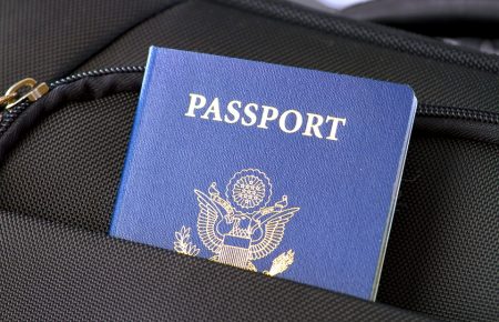 У США видали перший паспорт із гендером «X»