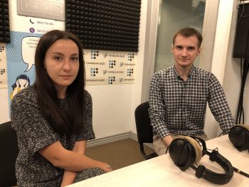 «Монетка примагнічується до руки», «вишки викликають ковід» — звідки беруться міфи про 5G? «Монетка примагнічується до руки», «вишки викликають ковід» — звідки беруться міфи про 5G?