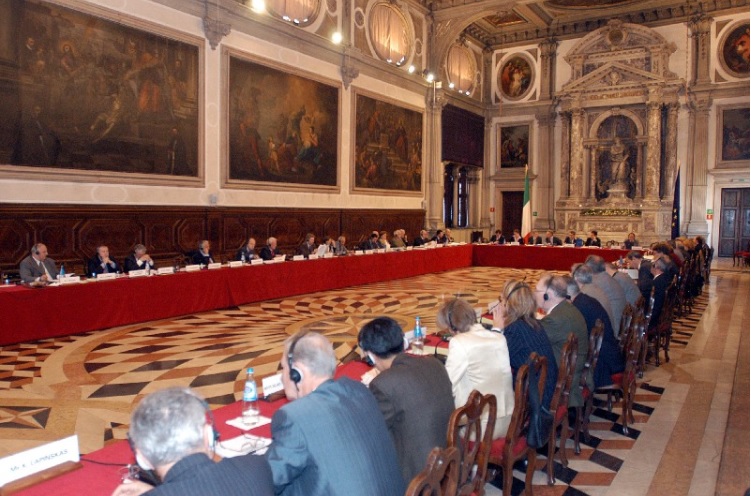 Венеціанська комісія обрала нового президента