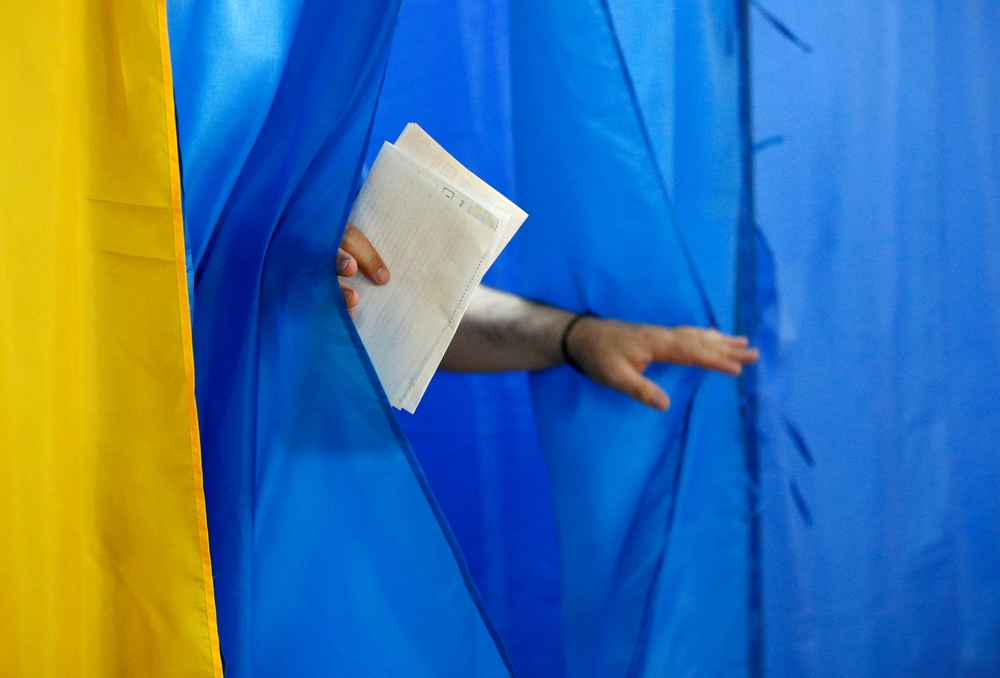 Довибори в Раду: На Херсонщині порахували 99,5% протоколів, переміг кандидат від «Слуги народу»
