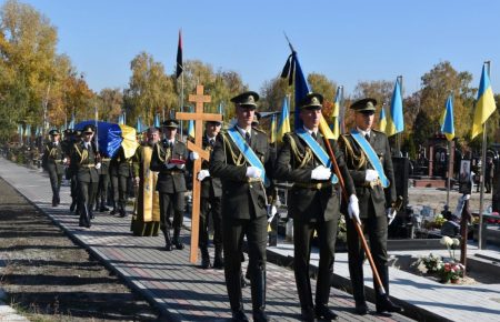 Церемоніал поховання військових важливий, за нього боролися різні політсили з 2014 року — Терещенко
