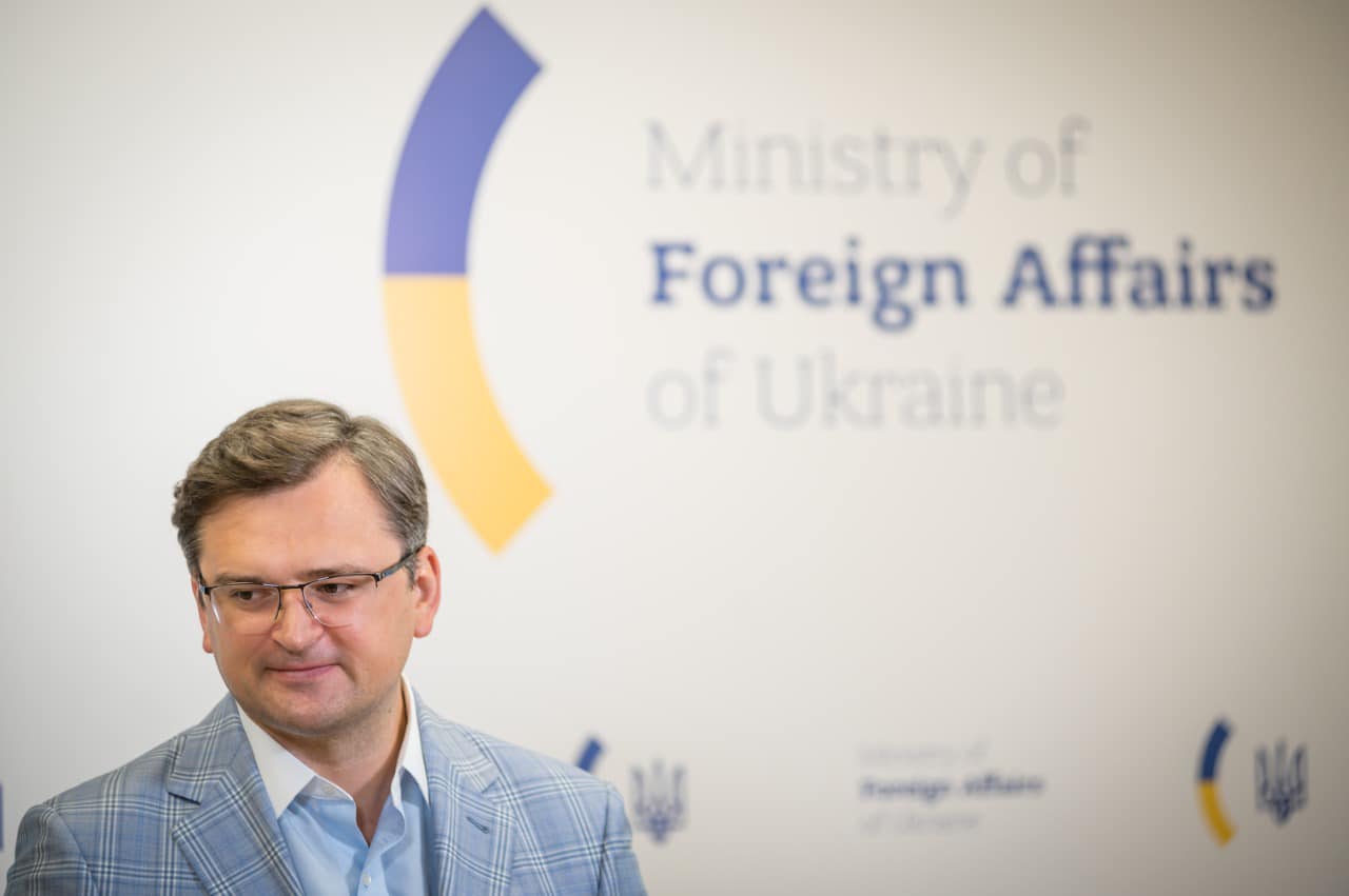 Глава МИД Дмитрий Кулеба заявил, что нападение на Украину будет стоить РФ слишком дорого