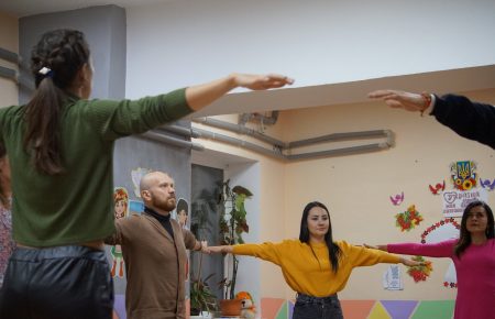 «Культурне щеплення»: історія театральної лабораторії «СТУЛ» у Краматорську