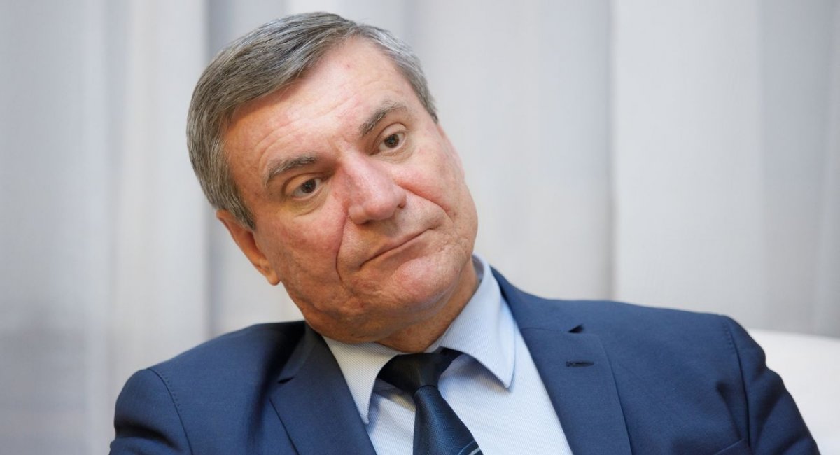 Віцепрем’єр та міністр з питань стратегічних галузей Уруський подав у відставку