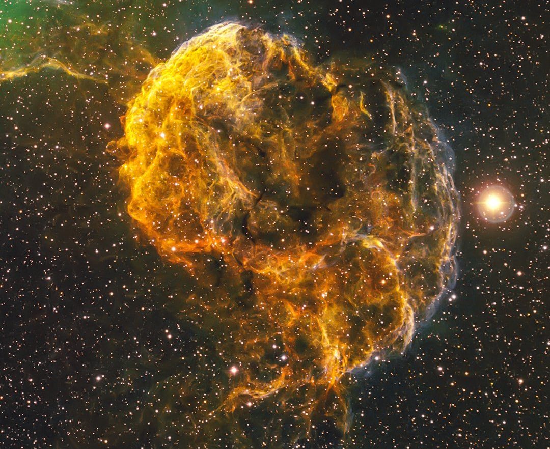 Телескоп NASA показав туманність у формі медузи