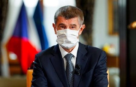 Правительство Чехии во главе с премьер-министром Бабишем подало в отставку