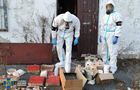 У Полтавській області виявили нелегальний склад з отрутами та збудниками інфекцій