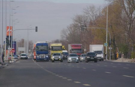 В Киеве открыли движение на обновленной части Большой кольцевой дороги (фото, видео)