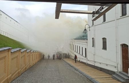 Пожежа у Києво-Печерській лаврі: поліція порушила справу через перешкоджання журналістам
