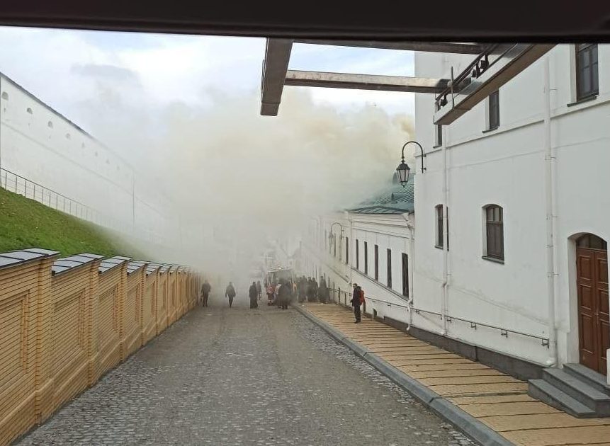 Пожежа у Києво-Печерській лаврі: поліція порушила справу через перешкоджання журналістам