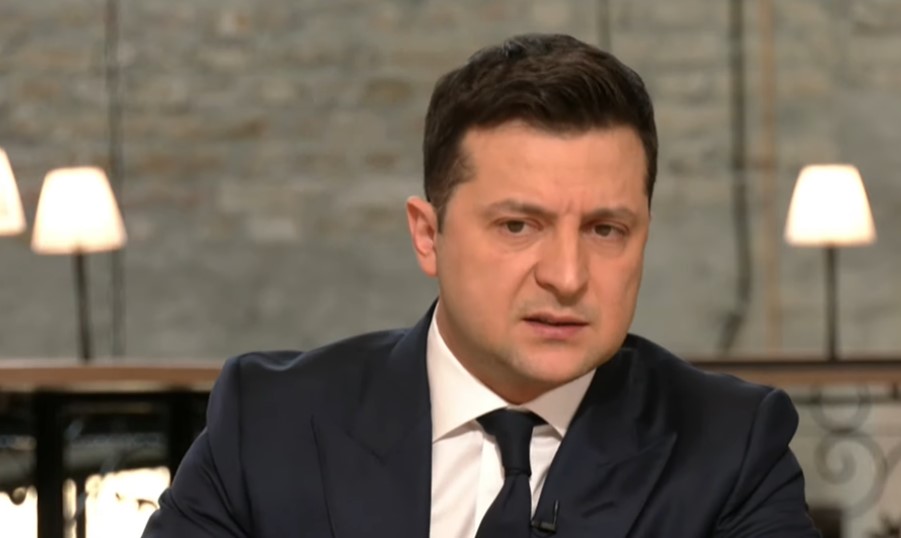 Зеленський заявив, що отримав інформацію про нібито підготовку держперевороту в Україні за участі Ріната Ахметова