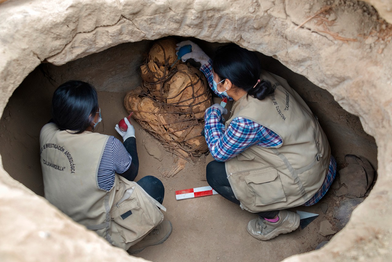 Археологи в Перу нашли мумию возрастом около 800 лет