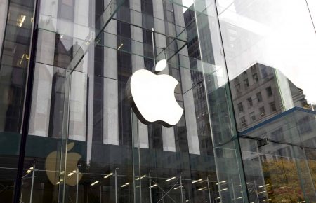 Apple знову найдорожча компанія у світі