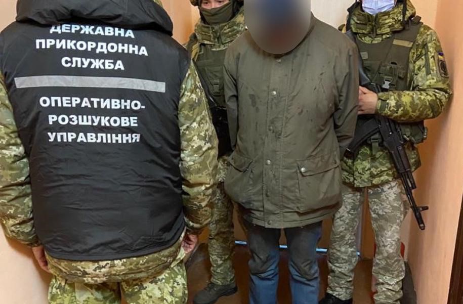 В Луганской области пограничники задержали боевика
