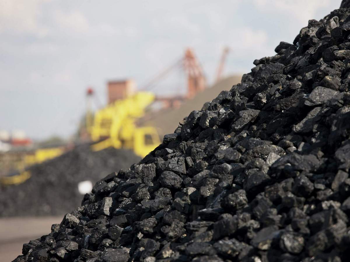 В Україну прибула перша партія вугілля зі США