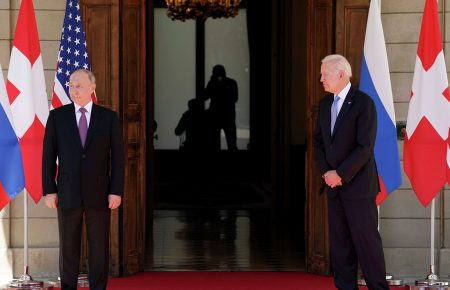Байден, Путін і Україна: чого очікувати від зустрічі президентів США і РФ