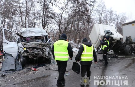 ДТП на Черниговщине: полиция задержала водителя грузовика, он находится в больнице