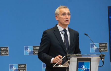 Столтенберг обіцяє, що НАТО ніколи не піде на компроміс у питаннях безпеки України